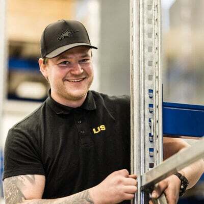 lis-employee-2-2
